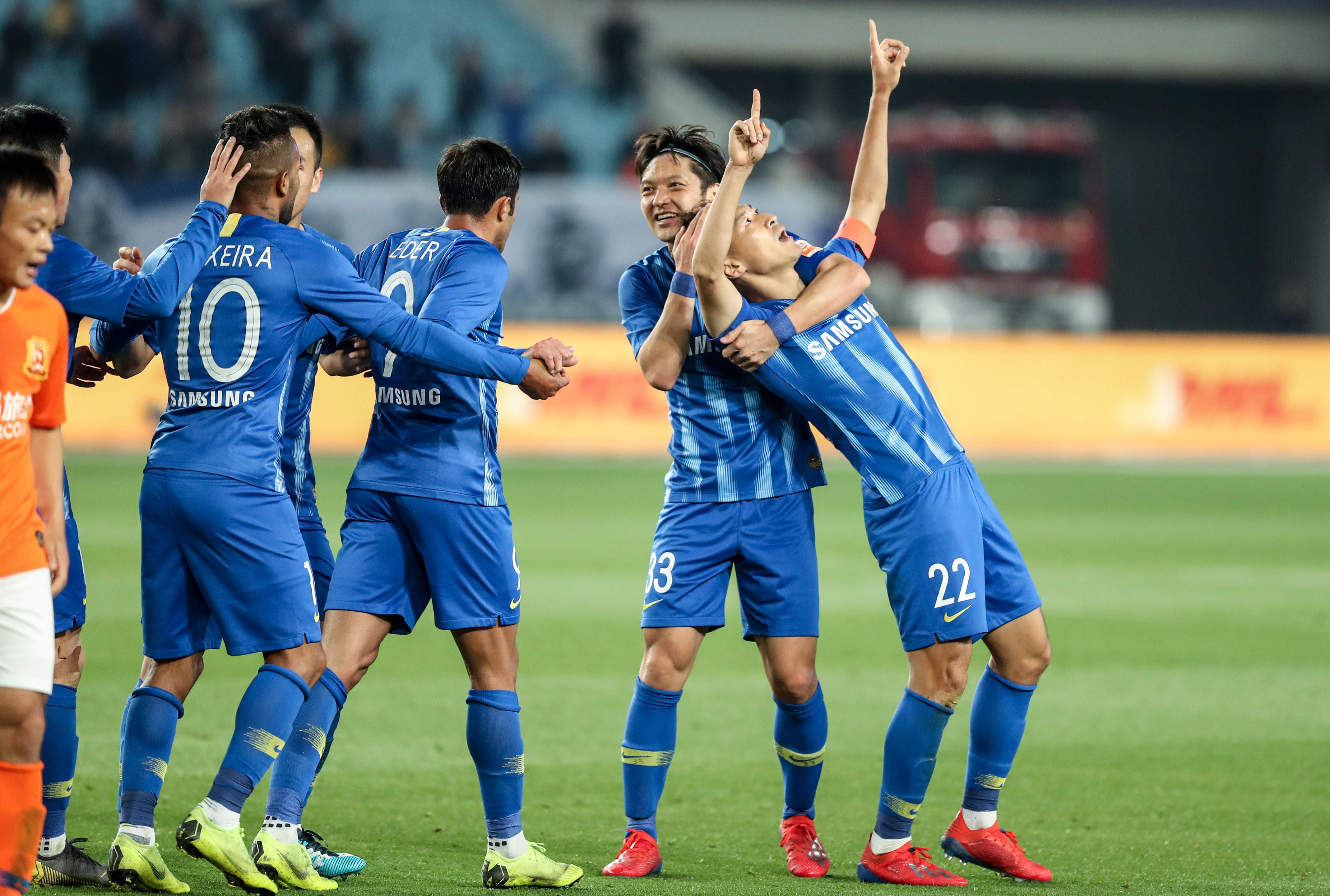 成为多年魔 成为多年魔