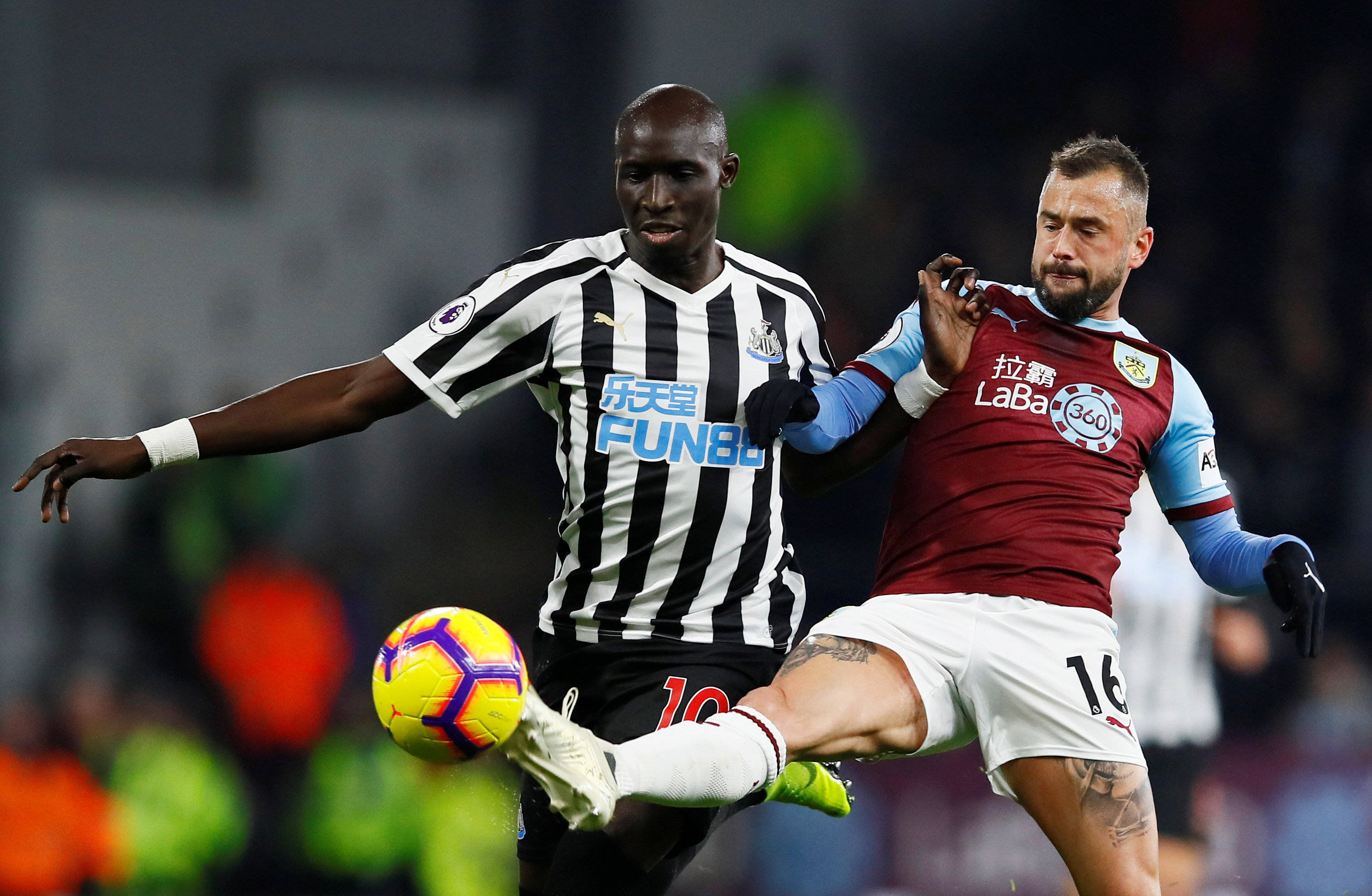 的主线下 的主线下